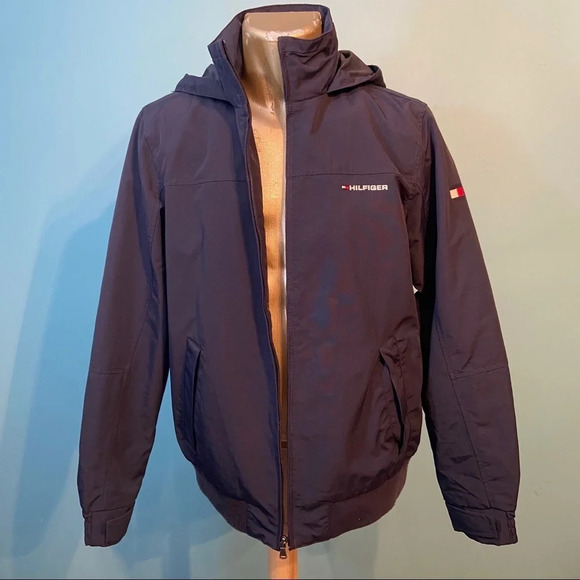 Tommy Hilfiger  men’s hooded navy blue‎ windbreaker jacket in size small - Picture 3 of 13